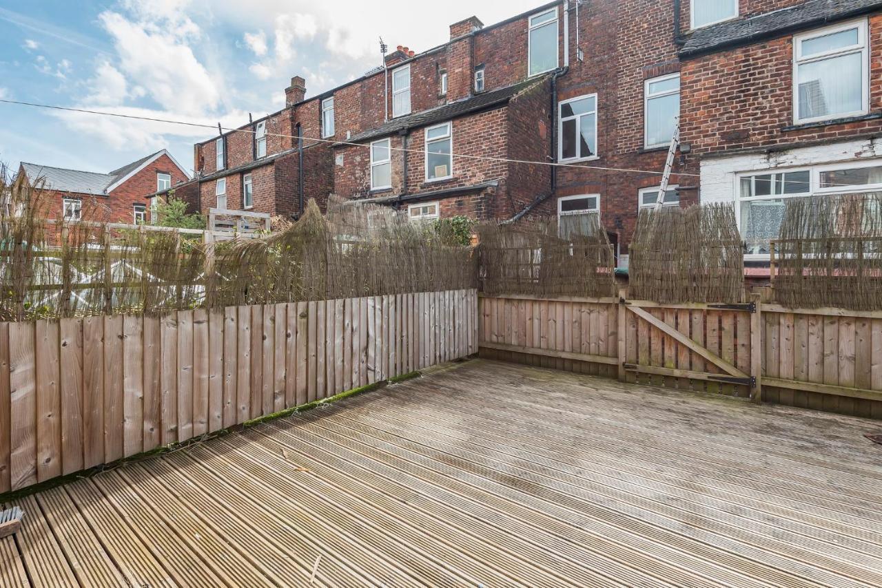Apartamento Entire - Cosy 3 Bedroom House, Close To Levenshulme Station, 13 Mins To Centre *